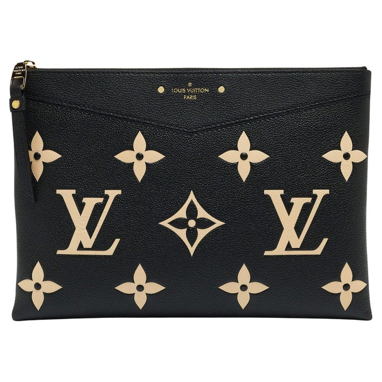 Vintage Louis Vuitton Clutches - 261 For Sale at 1stDibs | louis vuitton  patent leather clutch, louis vuitton chain clutch, louie vuitton clutch bag