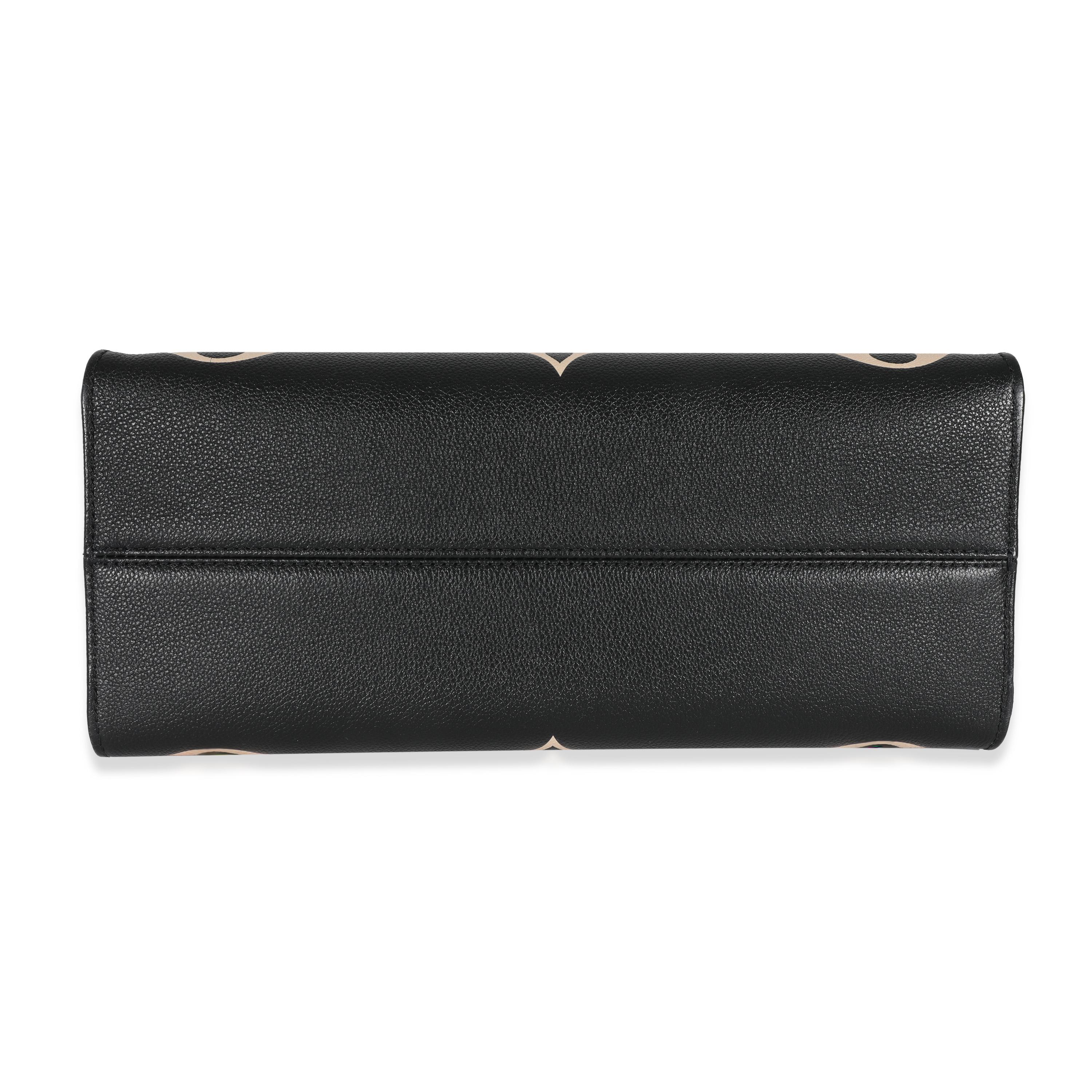 Women's or Men's Louis Vuitton Black & Beige Monogram Empreinte Onthego MM