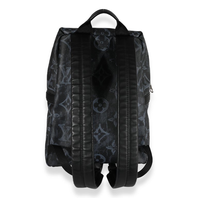 Louis Vuitton Black & Blue Monogram Pastel Discovery Backpack In Excellent Condition For Sale In New York, NY