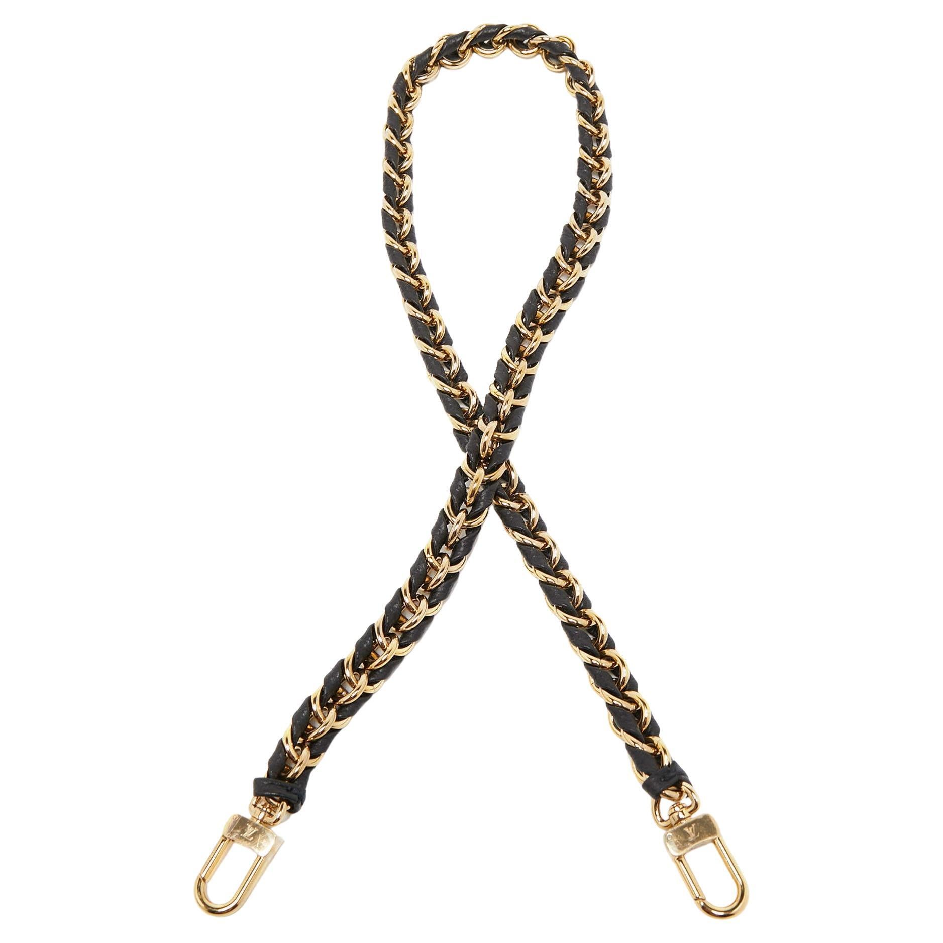 Sold at Auction: Louis Vuitton Pre-Fall 2021 Multipochette Lanyard