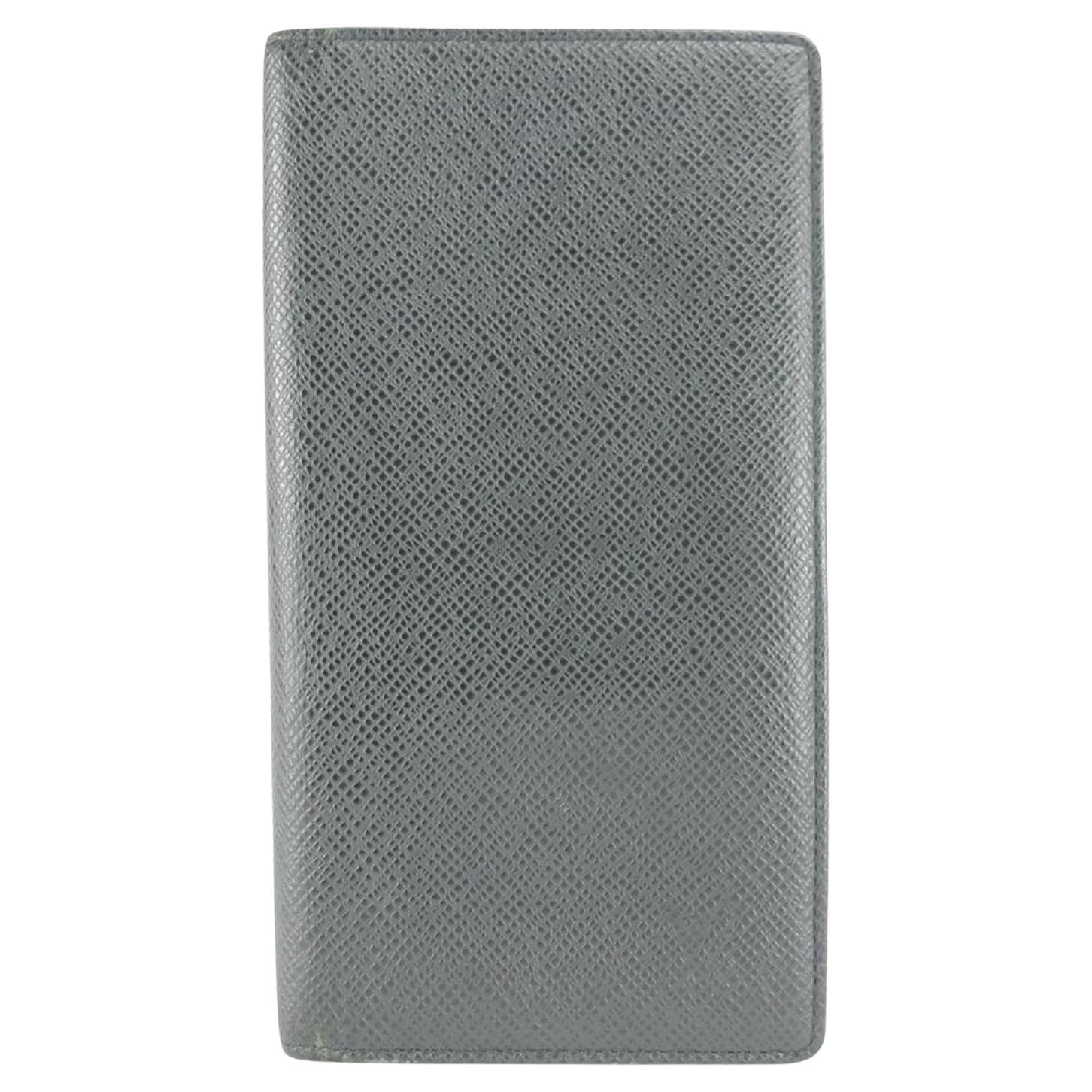 Louis Vuitton Black Brazza Taiga James Bifold Long Flap 5lk1210 Wallet For Sale