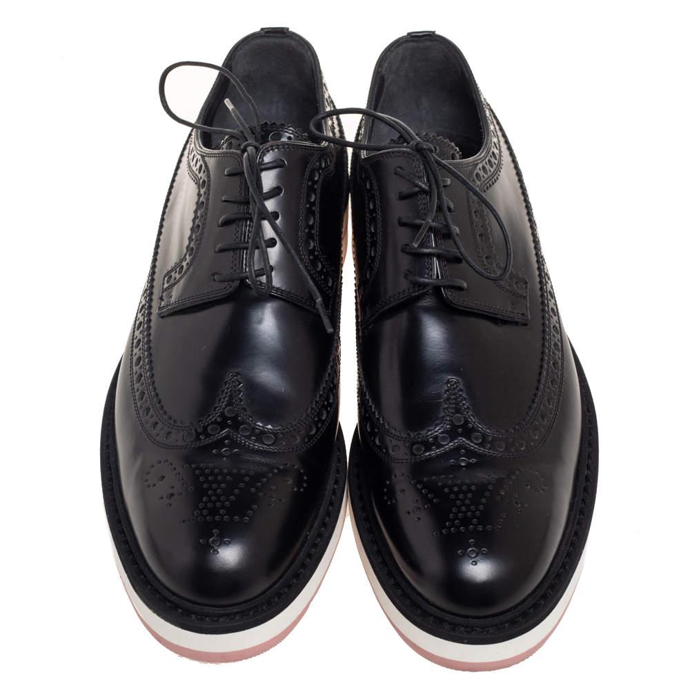 Louis Vuitton Black Brogue Leather Lace Up Derby Size 37.5 In Good Condition In Dubai, Al Qouz 2