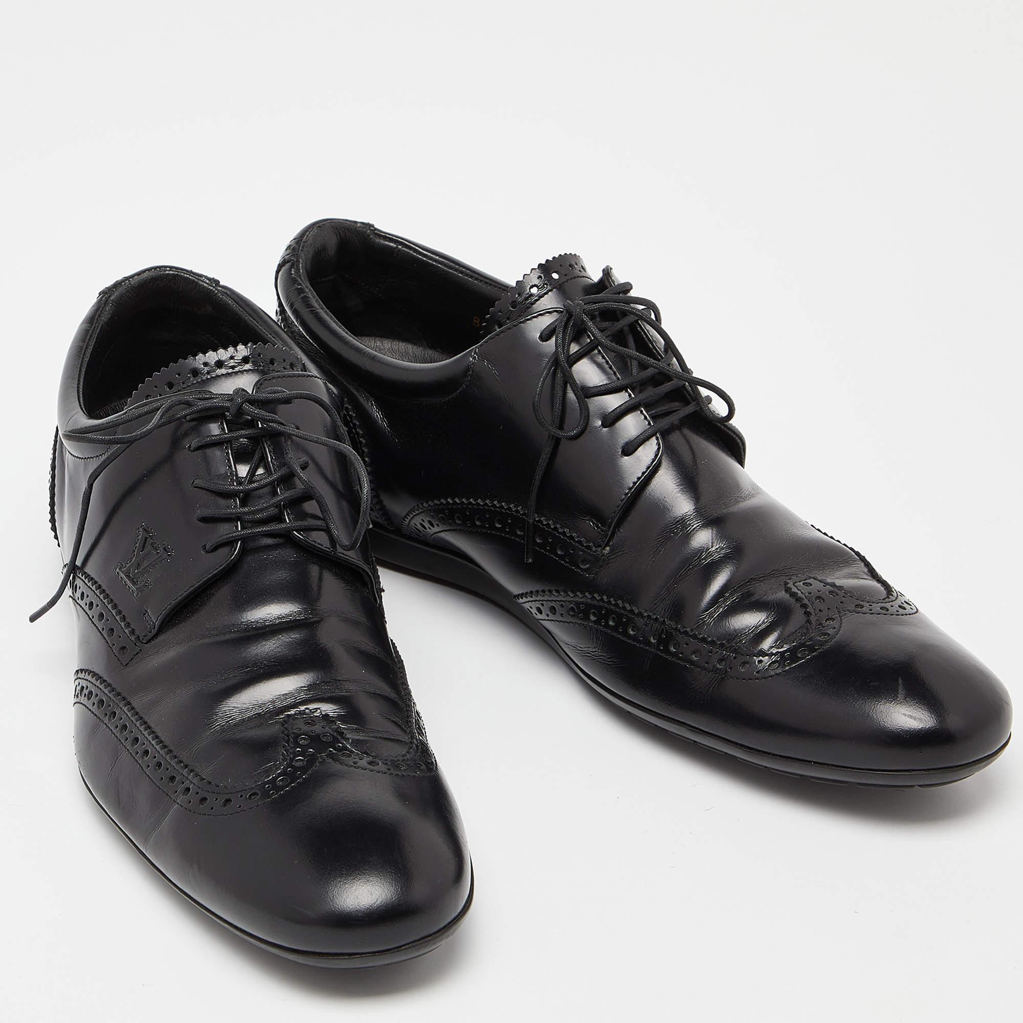 Men's Louis Vuitton Black Brogue Leather Lace Up Derby Size 41.5 For Sale
