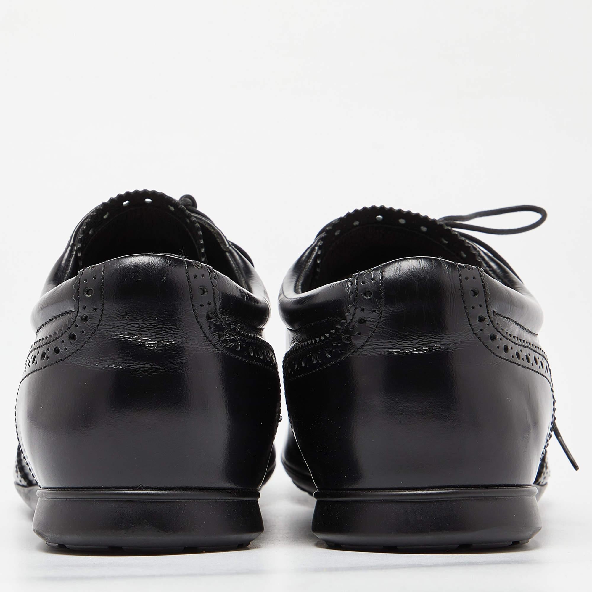 Louis Vuitton Black Brogue Leather Lace Up Derby Size 41.5 For Sale 1