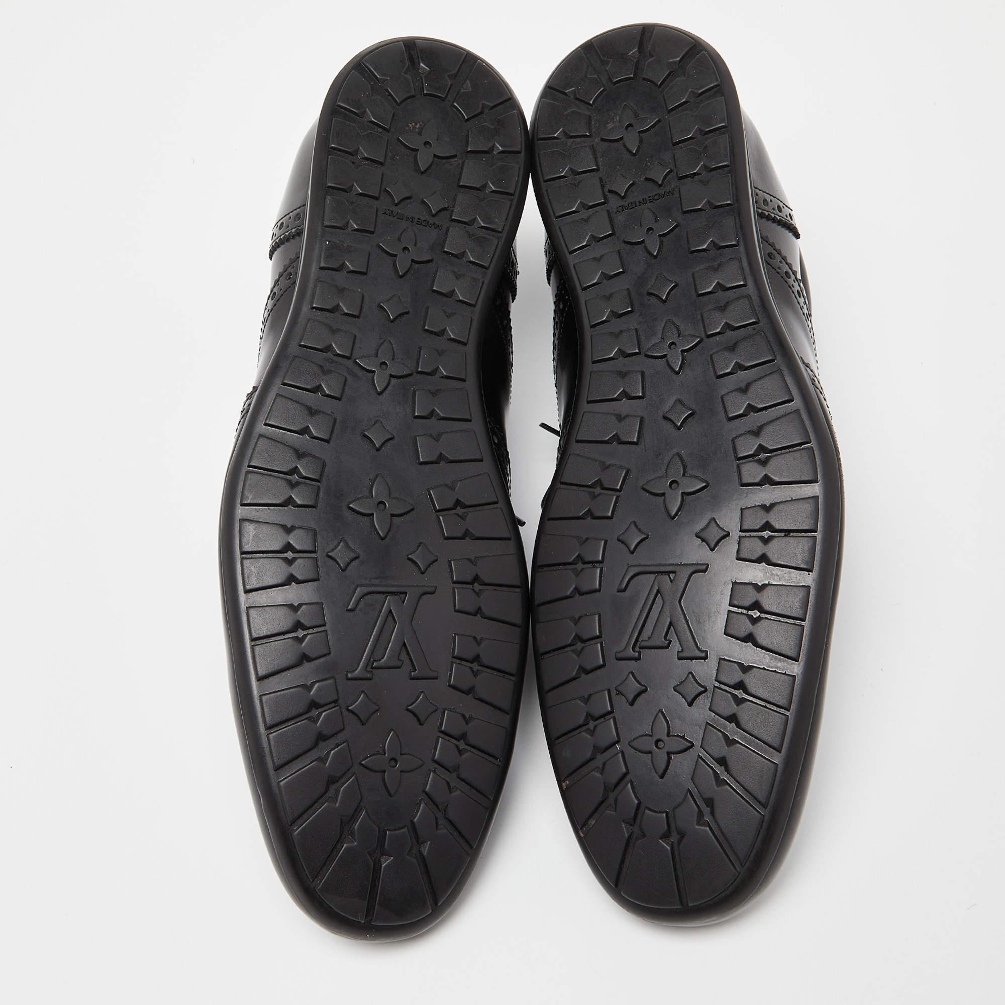 Louis Vuitton Black Brogue Leather Lace Up Derby Size 41.5 For Sale 2