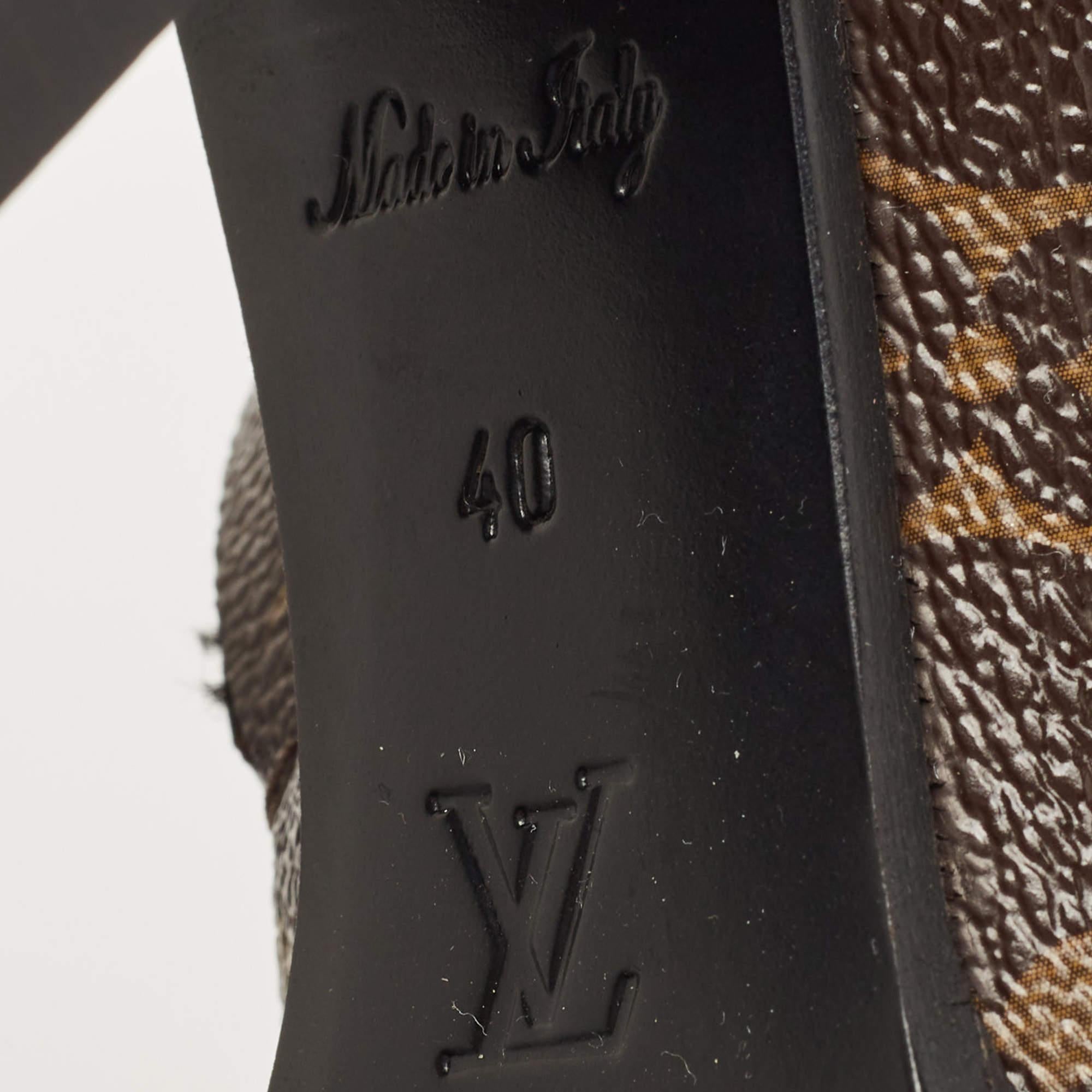 Women's Louis Vuitton Black/Brown Leather and Monogram Boots Size 40