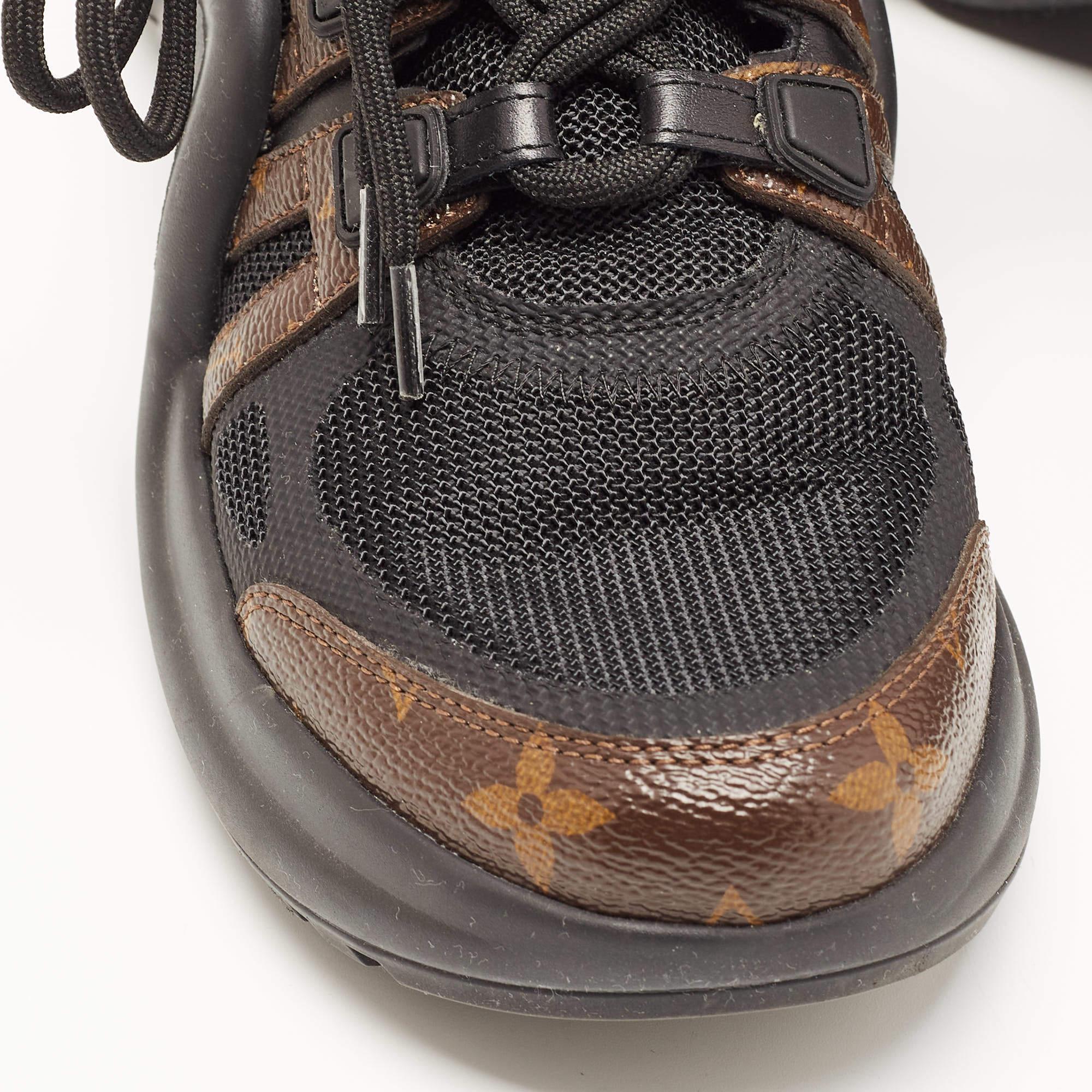Baskets Sneaker Archlight LV (Louis Vuitton) - Marron & Noir Monogram - Taille 39 EU - Neuf Avec Petits Défauts