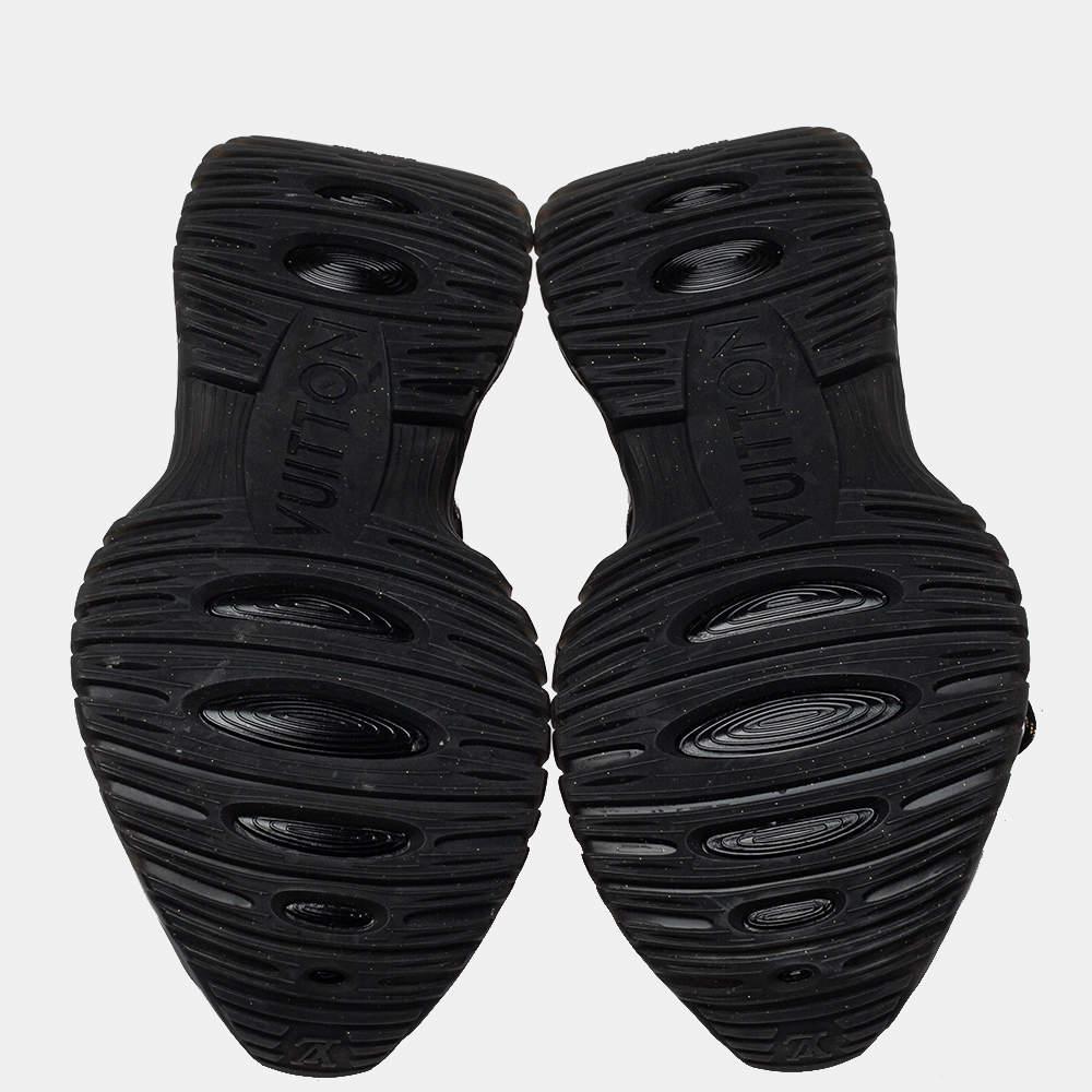 Louis Vuitton Black/Brown Monogram Canvas And Mesh Run Away Pulse Sneakers 1