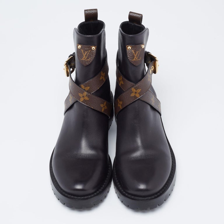 LOUIS VUITTON short boots shoes Monogram leather Brown Used Women