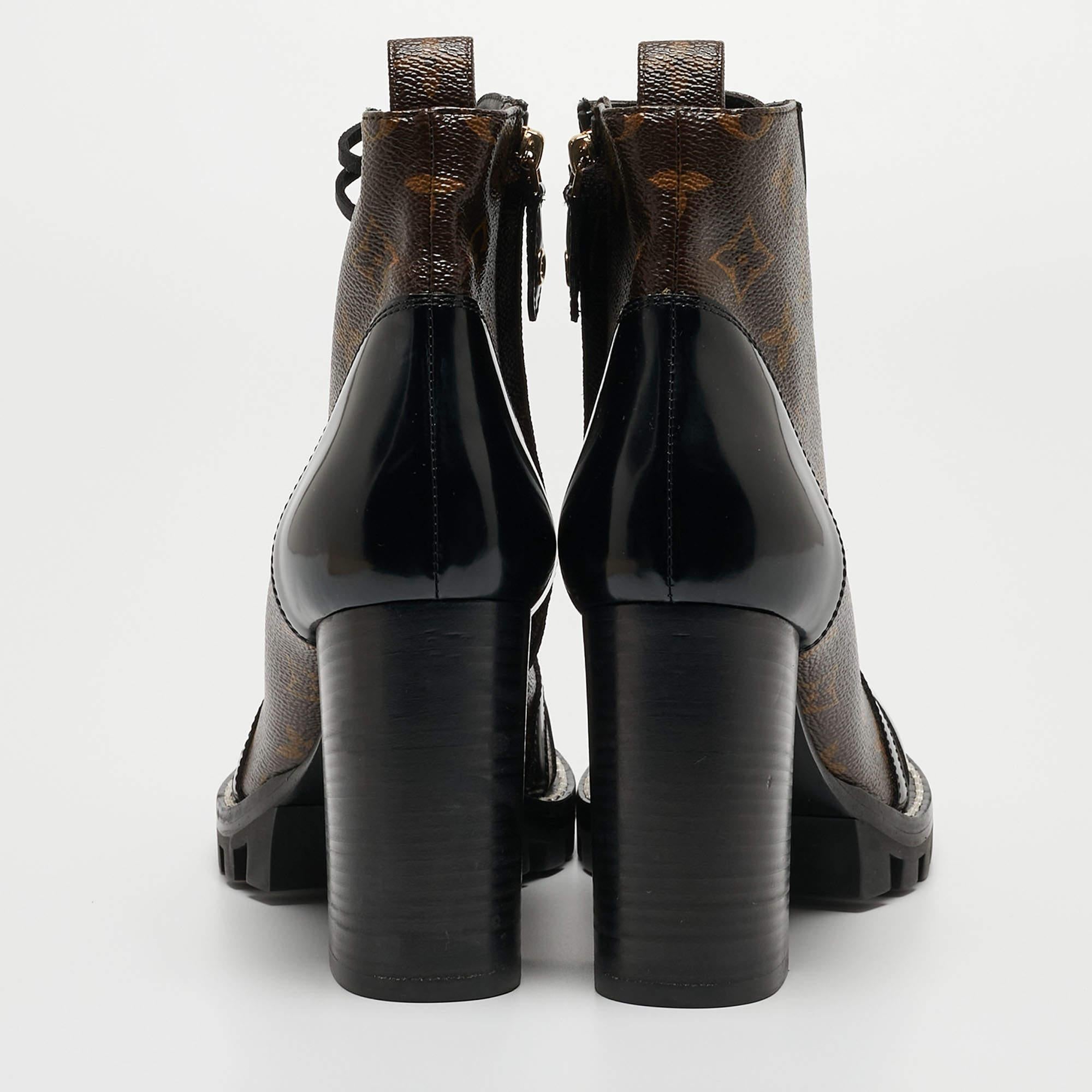 Louis Vuitton Black/Brown Patent Leather and Monogram Canvas Star Trail Boots Si In Excellent Condition In Dubai, Al Qouz 2