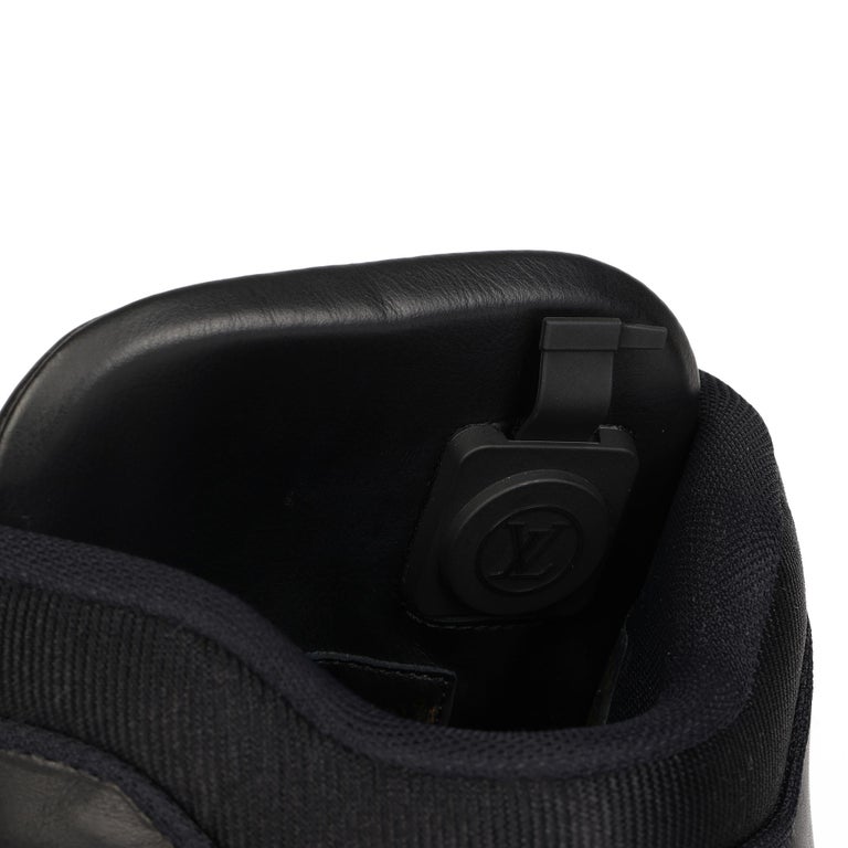 Louis Vuitton Black Calfskin Leather Fiber Optic Light Up X408 High Top  Sneakers at 1stDibs