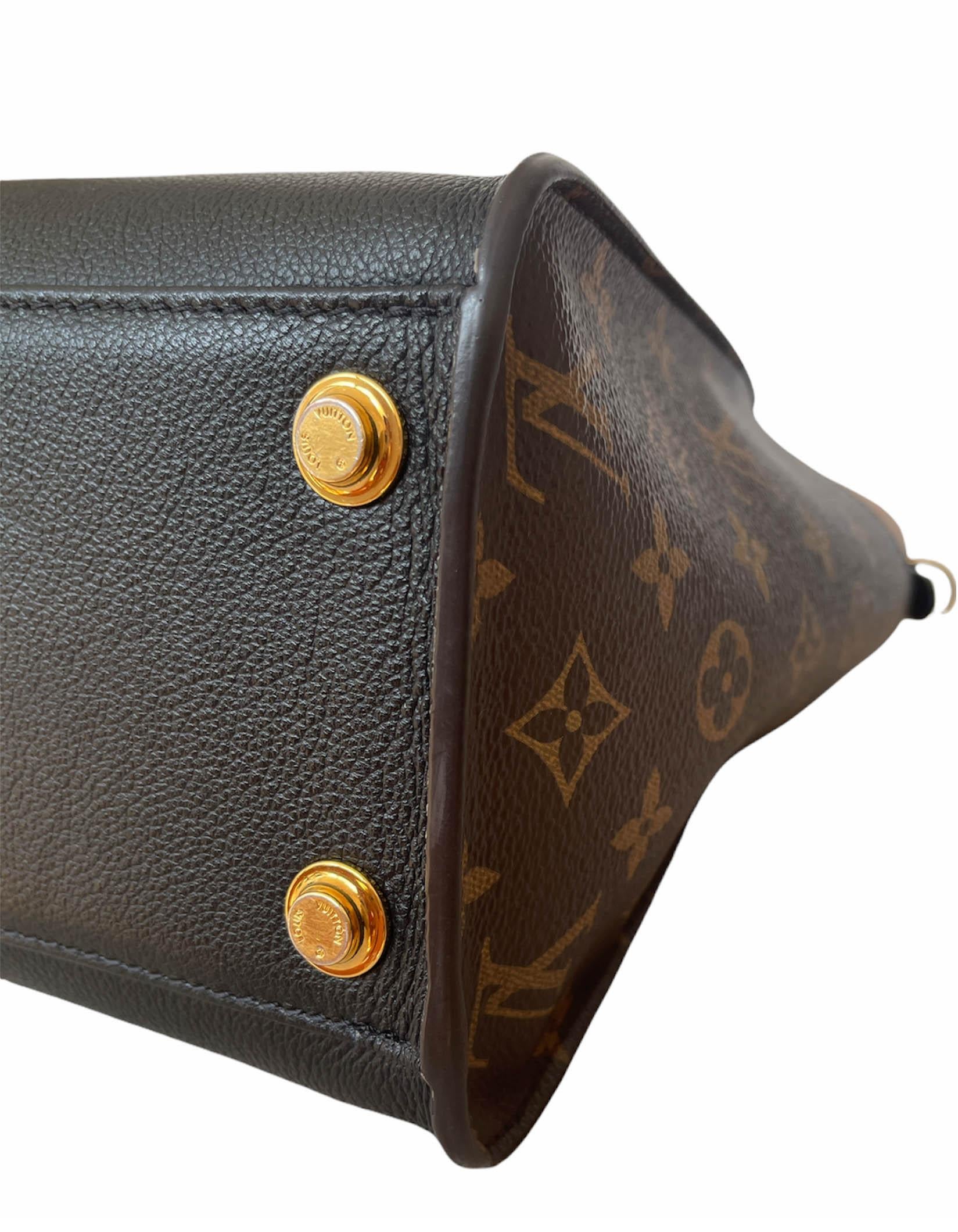 Louis Vuitton Sac fourre-tout en cuir de veau noir & Monogramme On My Side avec. Courroie 1