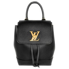 Louis Vuitton - Mini sac à dos Lockme en cuir de veau noir