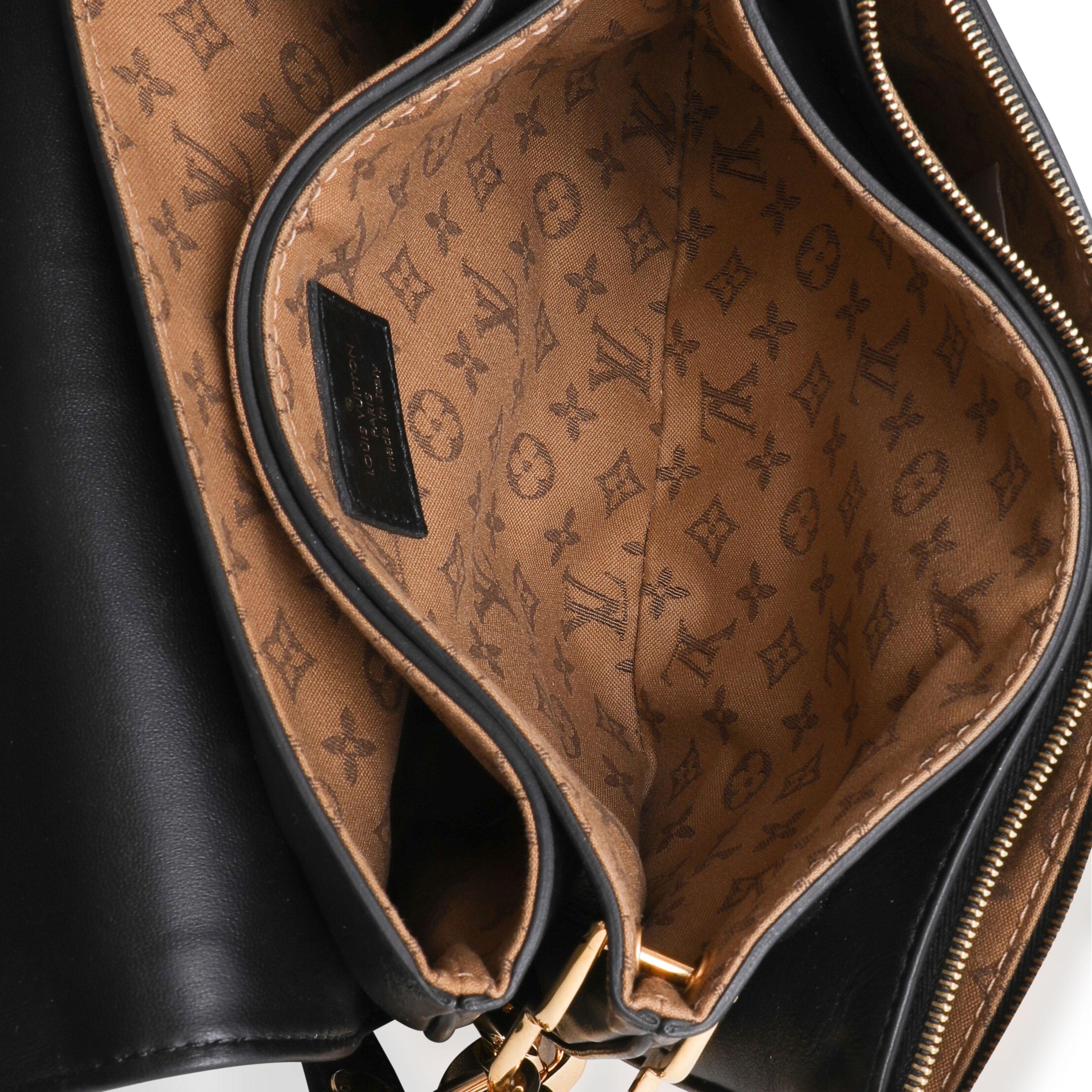 Louis Vuitton Black Calfskin Rendez-Vous Bag In Excellent Condition In New York, NY