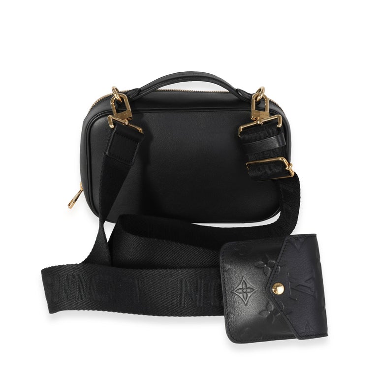 Louis Vuitton Black Calfskin Utility Crossbody In Excellent Condition For Sale In New York, NY