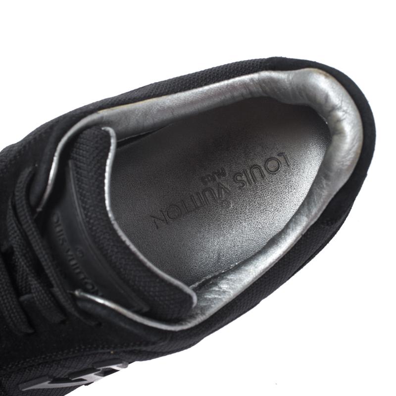 Louis Vuitton Black Canvas and Suede Logo Velcro Strap Sneakers Size 41.5 In Good Condition In Dubai, Al Qouz 2
