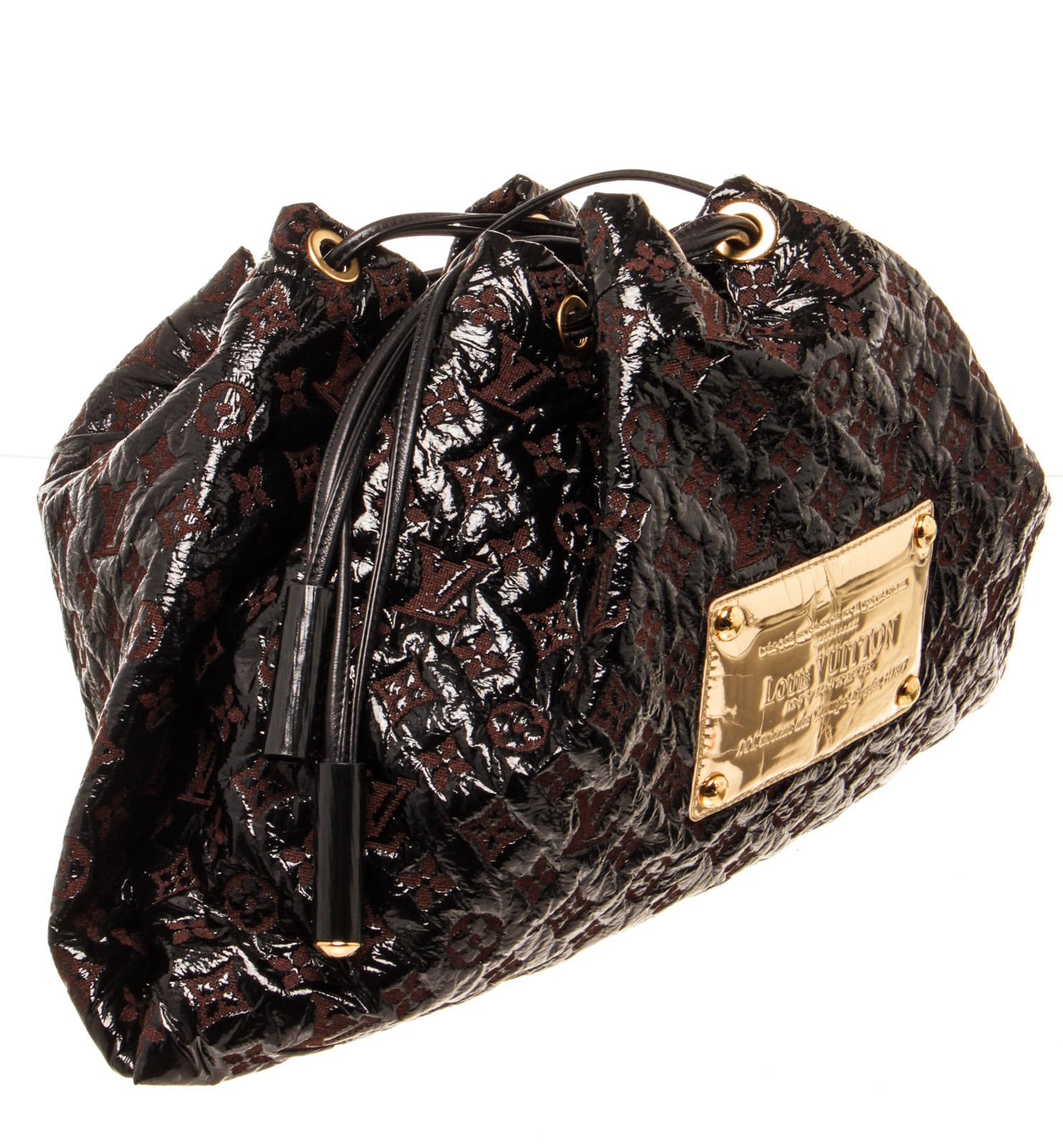 louis vuitton inventeur bag black