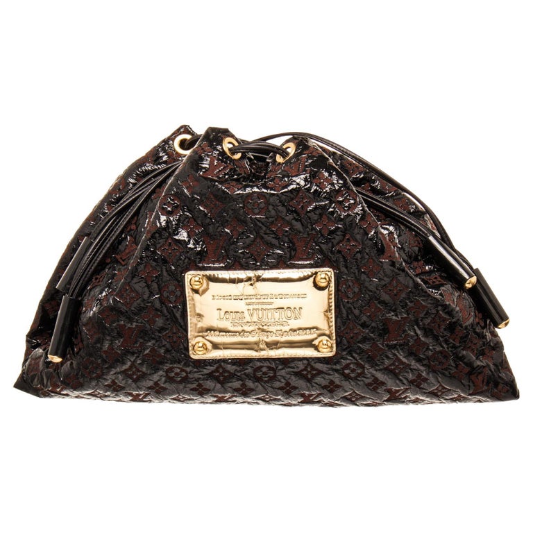 Louis Vuitton Black Canvas Leather Squishy Inventeur Drawstring Bag at  1stDibs | squishy purse, louis vuitton inventeur black bag, louis vuitton  squishy bag
