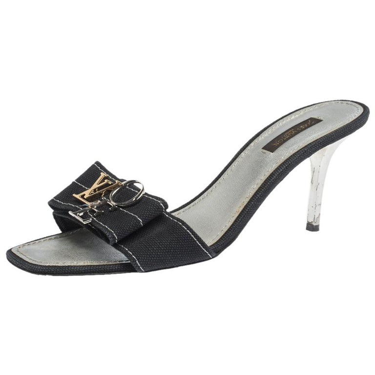Louis Vuitton Black Canvas Love Bow Slide Sandals Size 38.5 at 1stDibs