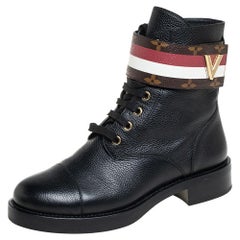 Used Louis Vuitton Black Canvas Wonderland Ranger Ankle Length Combat Boots Size 38