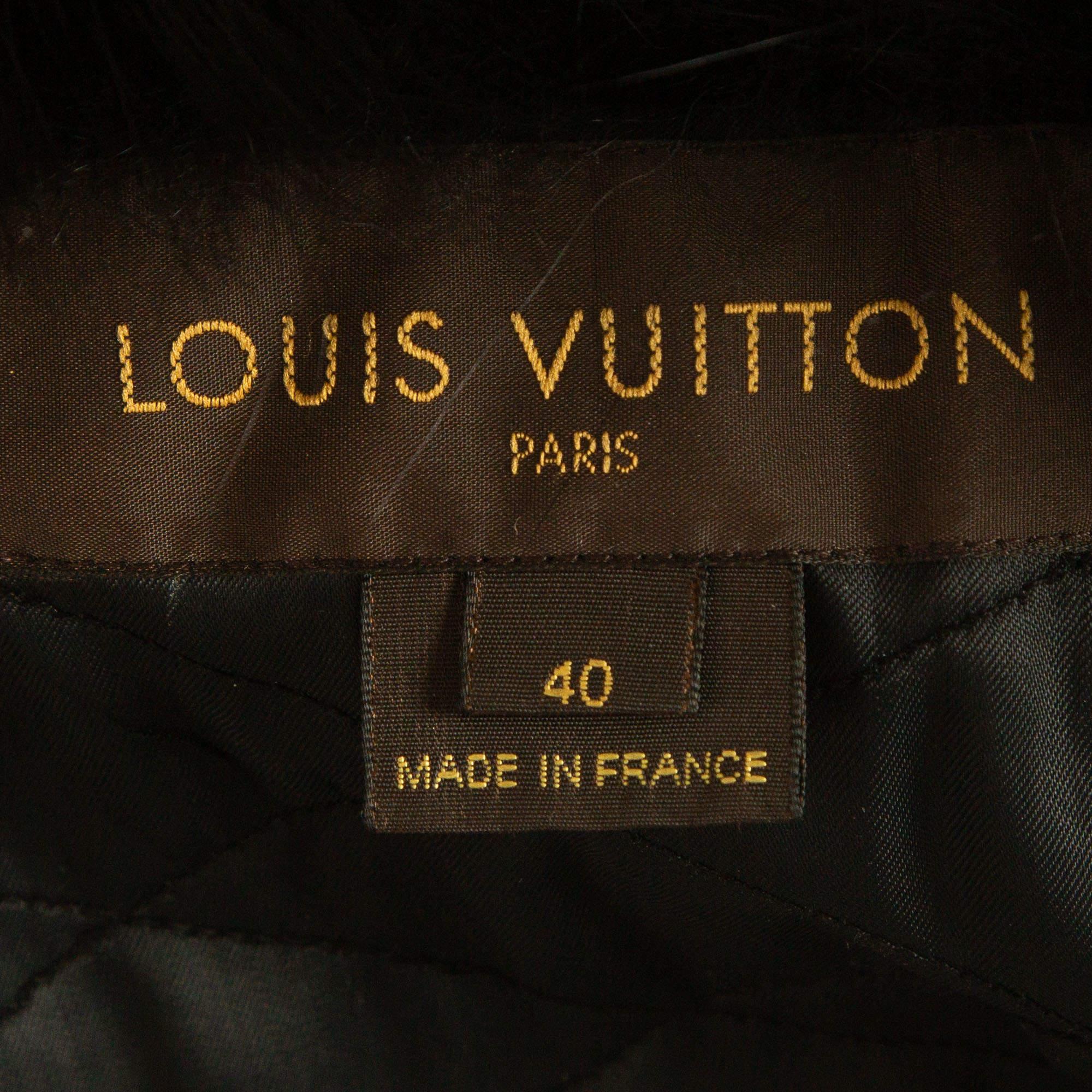 Louis Vuitton Black Cashmere/Fur Trimmed Oversized Parka Jacket M In Excellent Condition For Sale In Dubai, Al Qouz 2