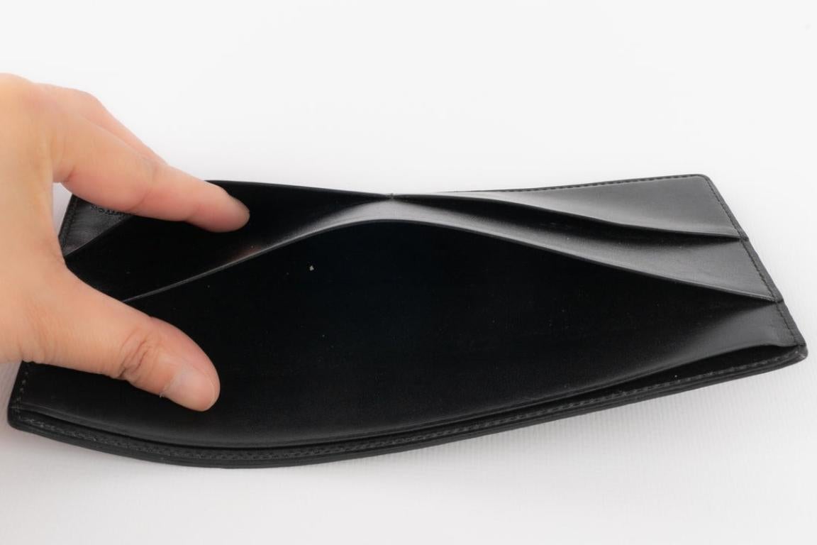 Louis Vuitton Black Cob Leather Card Holder For Sale 2