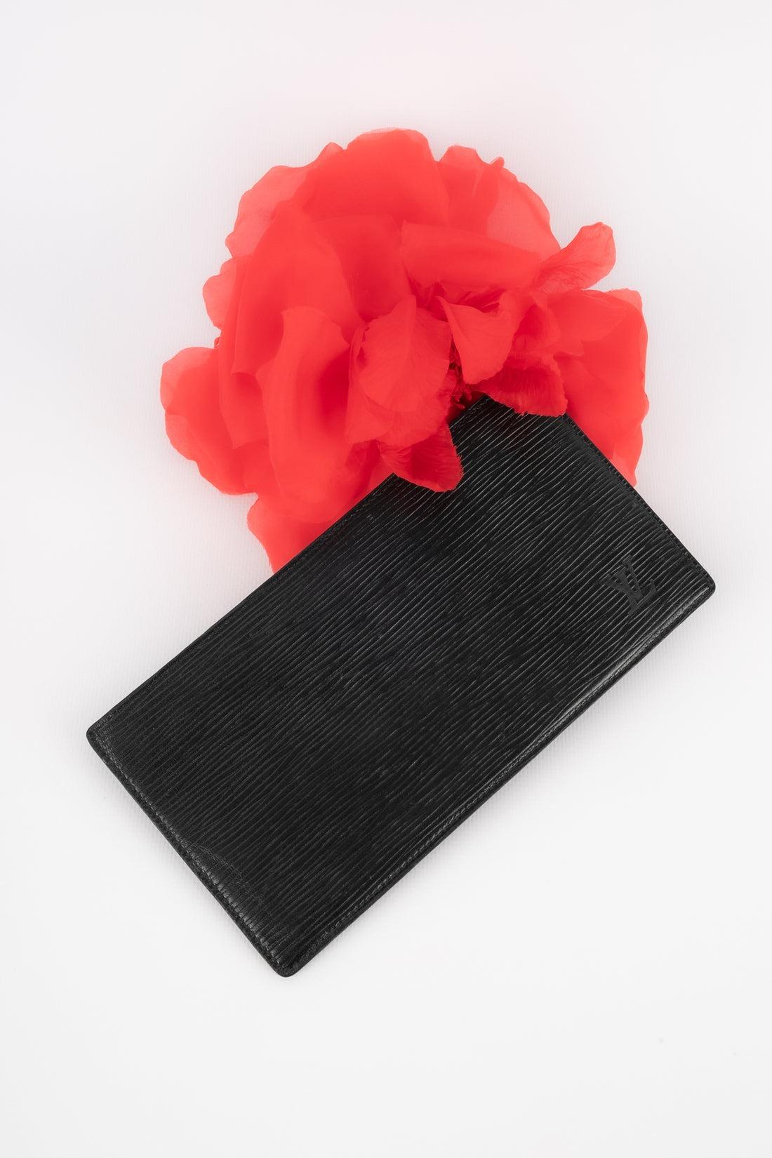 Louis Vuitton Black Cob Leather Card Holder For Sale 3