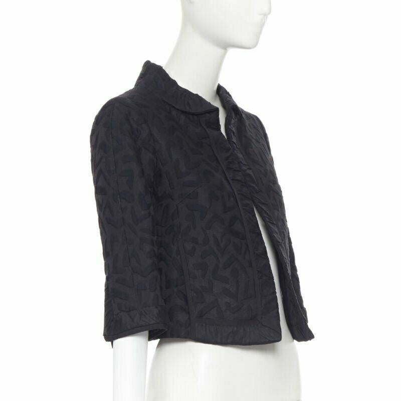 LOUIS VUITTON black cotton geometric pattern jacquard cropped jacket FR36 S In Excellent Condition For Sale In Hong Kong, NT