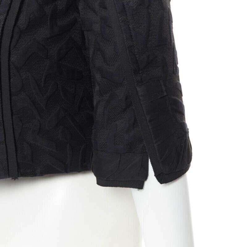 LOUIS VUITTON - Veste cropped en coton noir à motifs géométriques FR36 S en vente 3