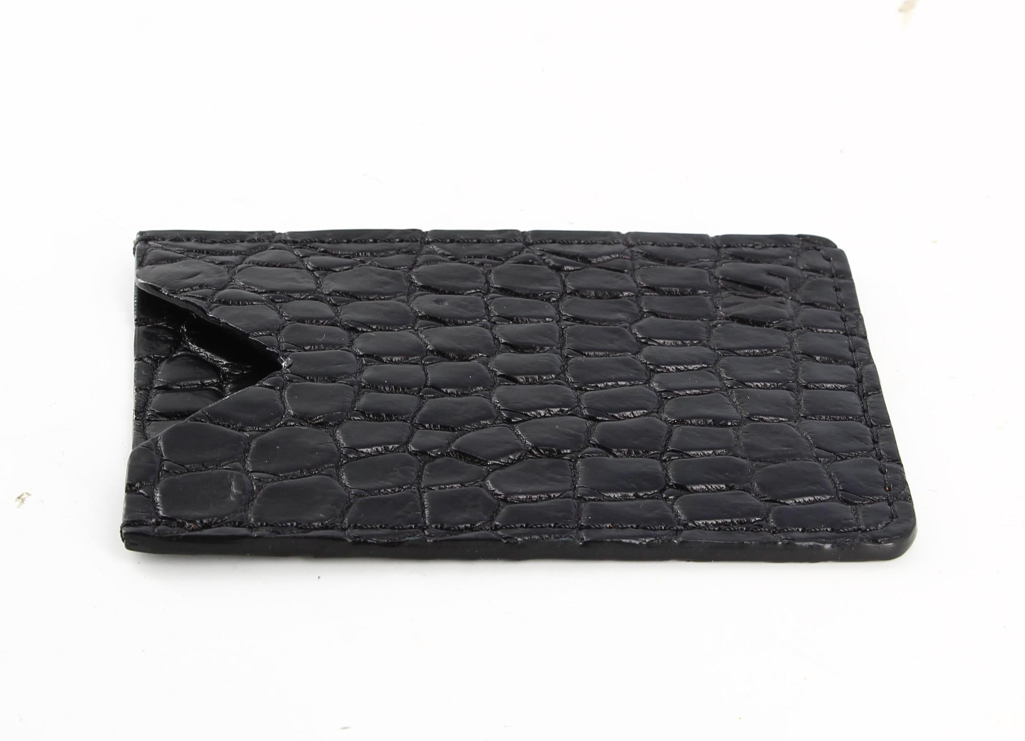 Louis Vuitton Black Croco Leather Card Case In Good Condition For Sale In PARIS, FR