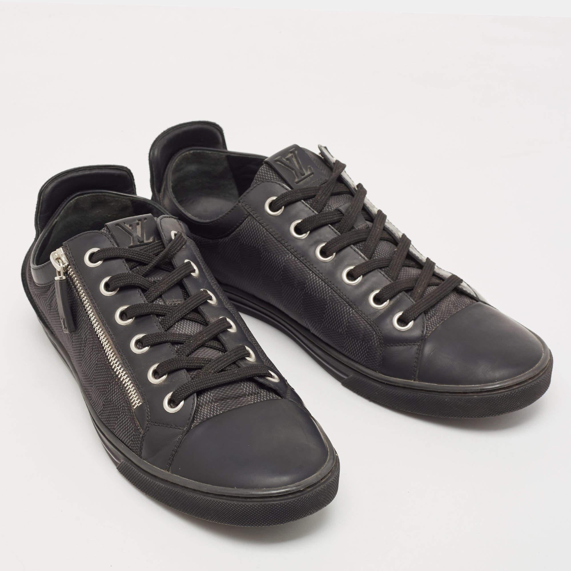 Men's Louis Vuitton Black Damier Ebene Nylon and Leather Sneakers Size 43