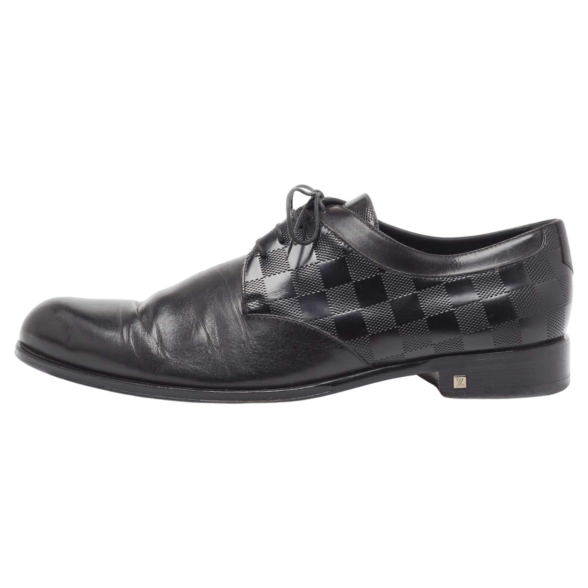 Louis Vuitton Black Damier Embossed Leather Lace Up Oxford Size 43 For Sale
