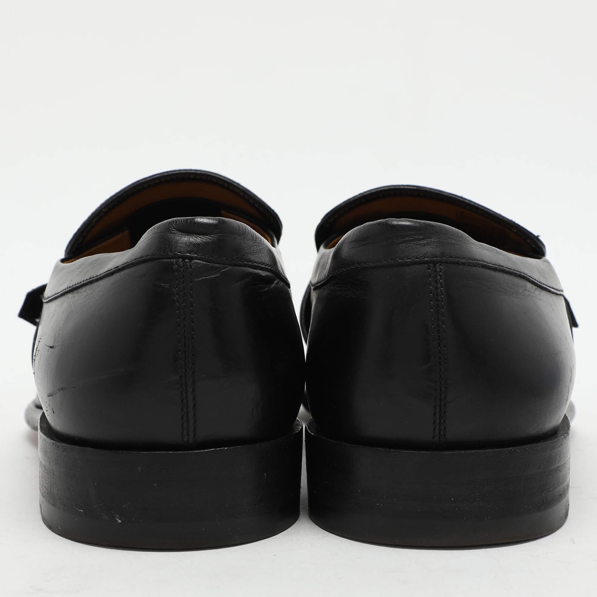 Louis Vuitton Mocassins en cuir embossé Damier noir Taille 41 Pour hommes en vente