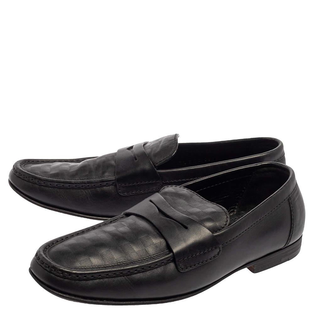 Men's Louis Vuitton Black Damier Embossed Santiago Loafers Size 41.5 For Sale