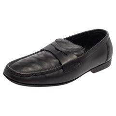 Used Louis Vuitton Black Damier Embossed Santiago Loafers Size 41.5