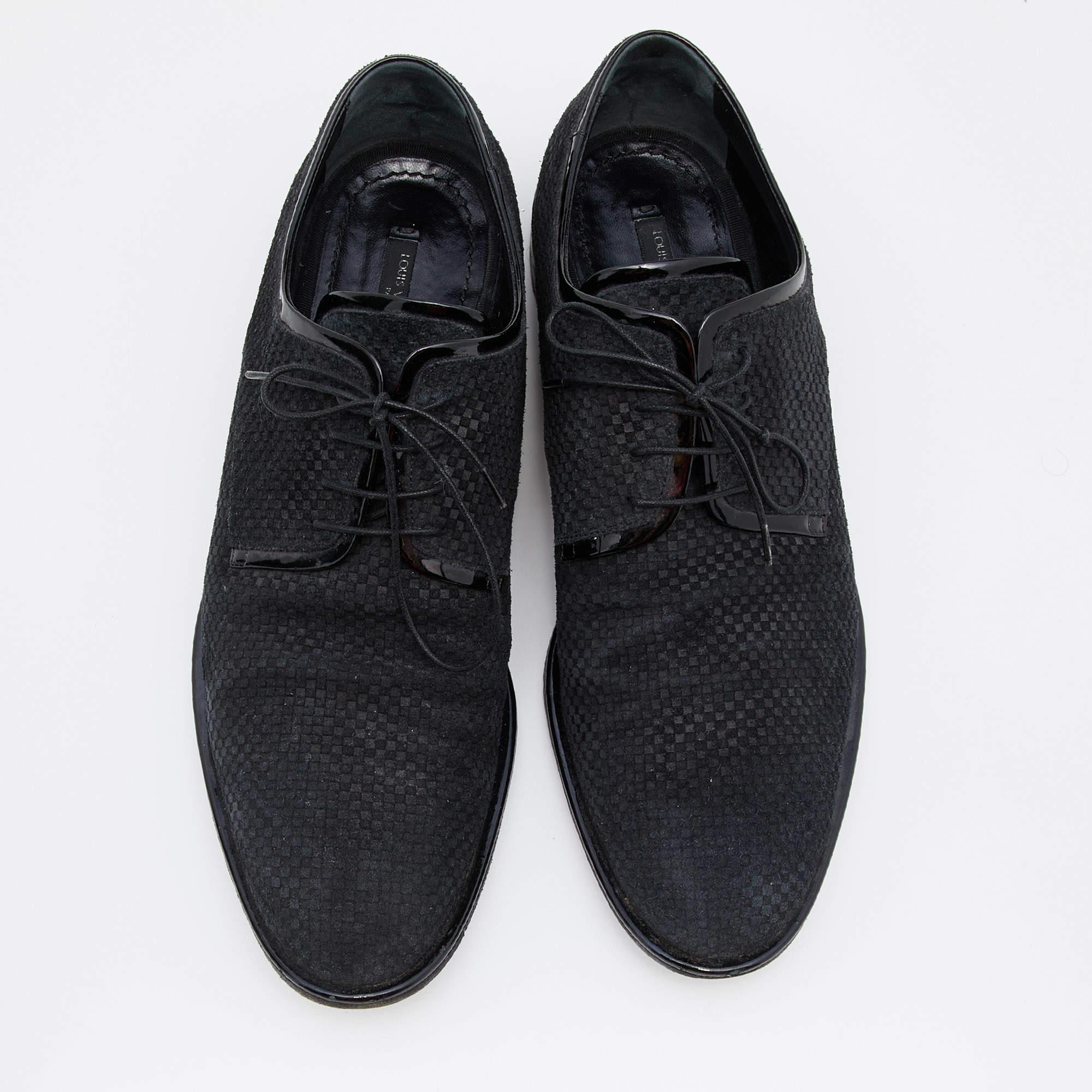 Louis Vuitton Black Damier Embossed Suede and Patent Leather Trim Lace Up Derby In Good Condition In Dubai, Al Qouz 2