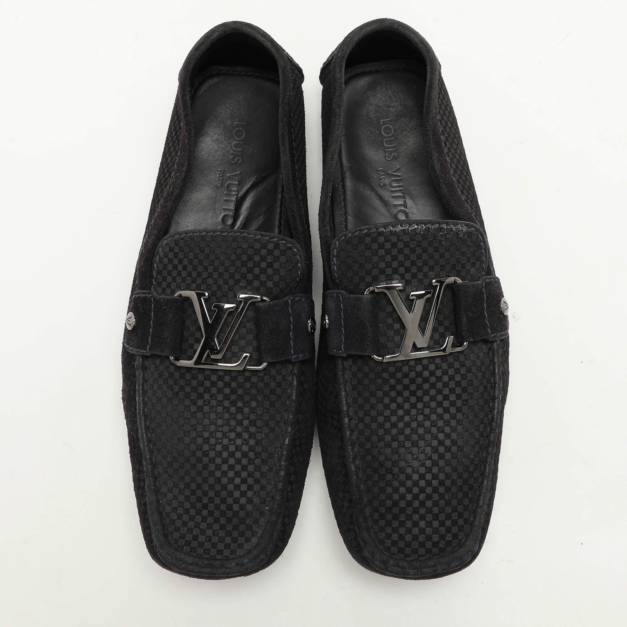 Louis Vuitton Black Damier Embossed Suede Monte Carlo Loafers Size 42.5 In Fair Condition For Sale In Dubai, Al Qouz 2