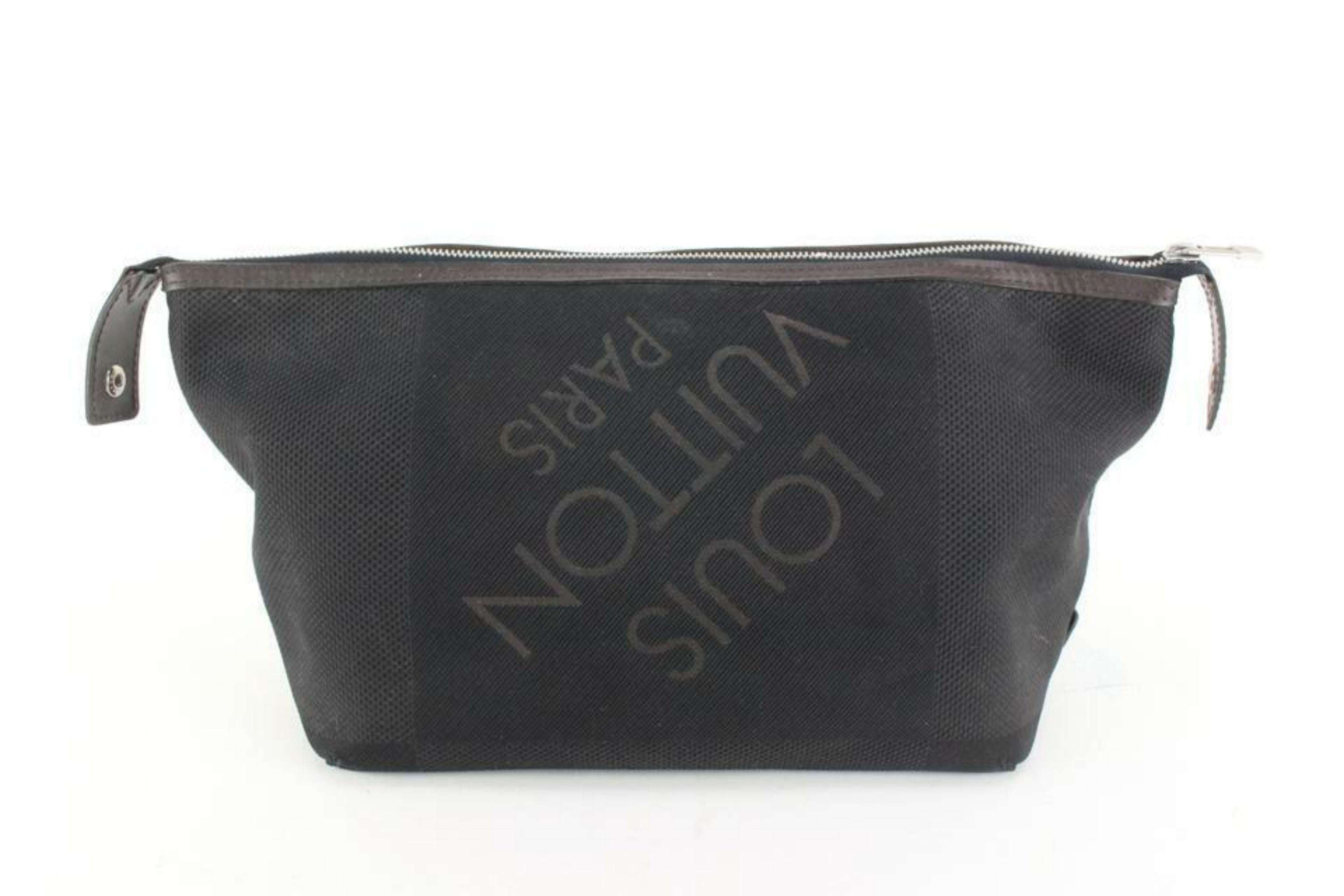 Louis Vuitton Black Damier Geant Albatros Toiletry Pouch 21L26a 1