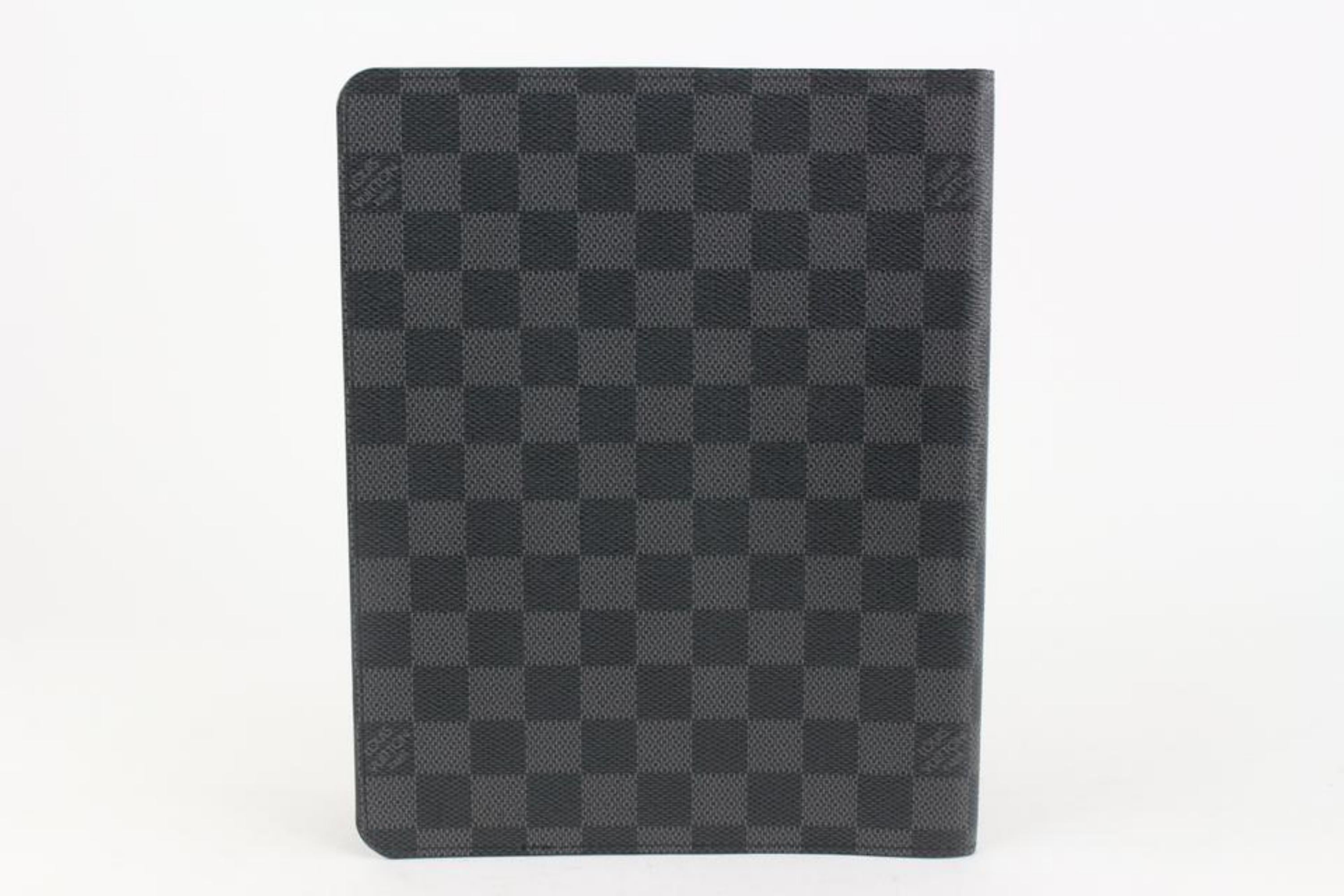 Louis Vuitton Black Damier Graphite Agenda MM Desk Folder 1115lv22 In Excellent Condition For Sale In Dix hills, NY