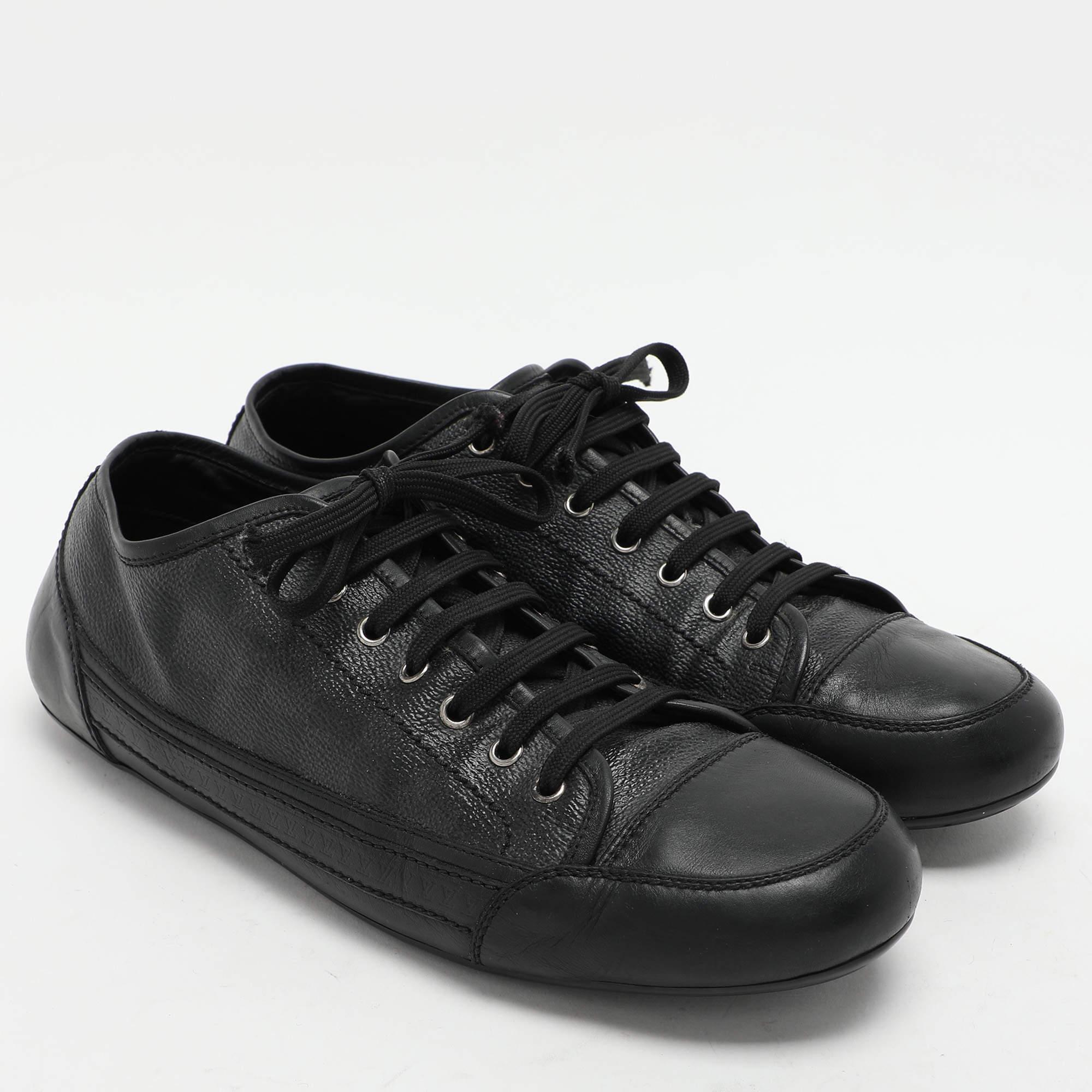 Men's Louis Vuitton Black Damier Graphite Canvas and Leather Low Top Sneakers Size 43 For Sale