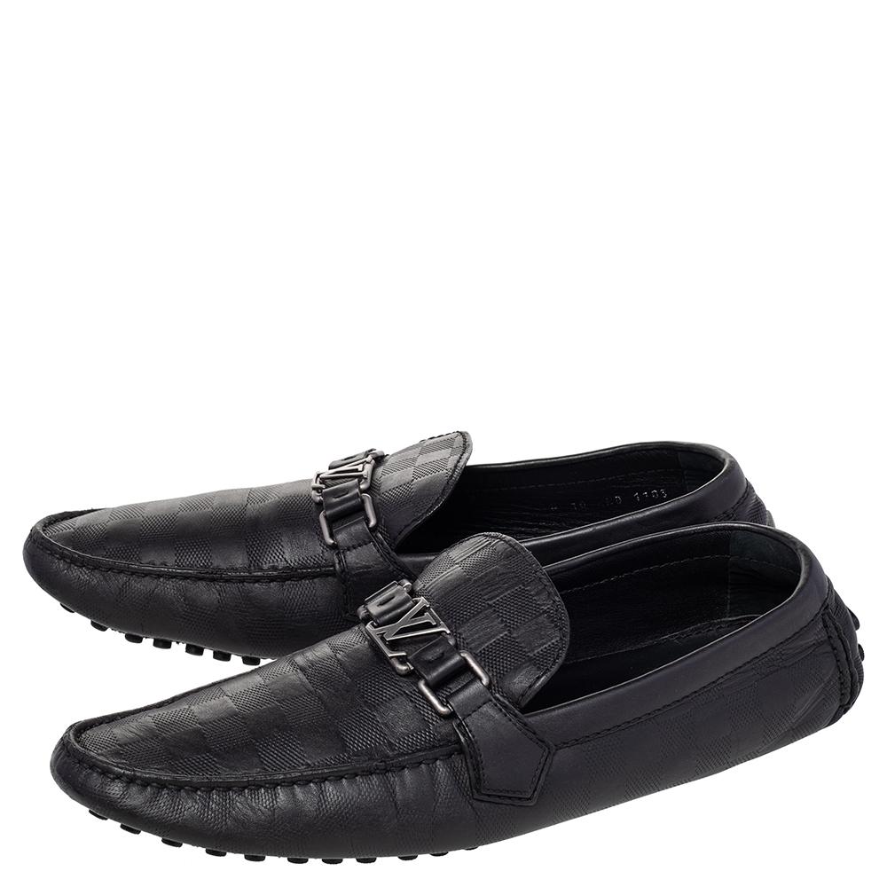 Loafers like these ones from Louis Vuitton are worth every penny because they epitomize both comfort and style. Crafted from black leather, they carry neat stitch detailing and the signature LV on the Damier Infini patterned uppers. Complete with