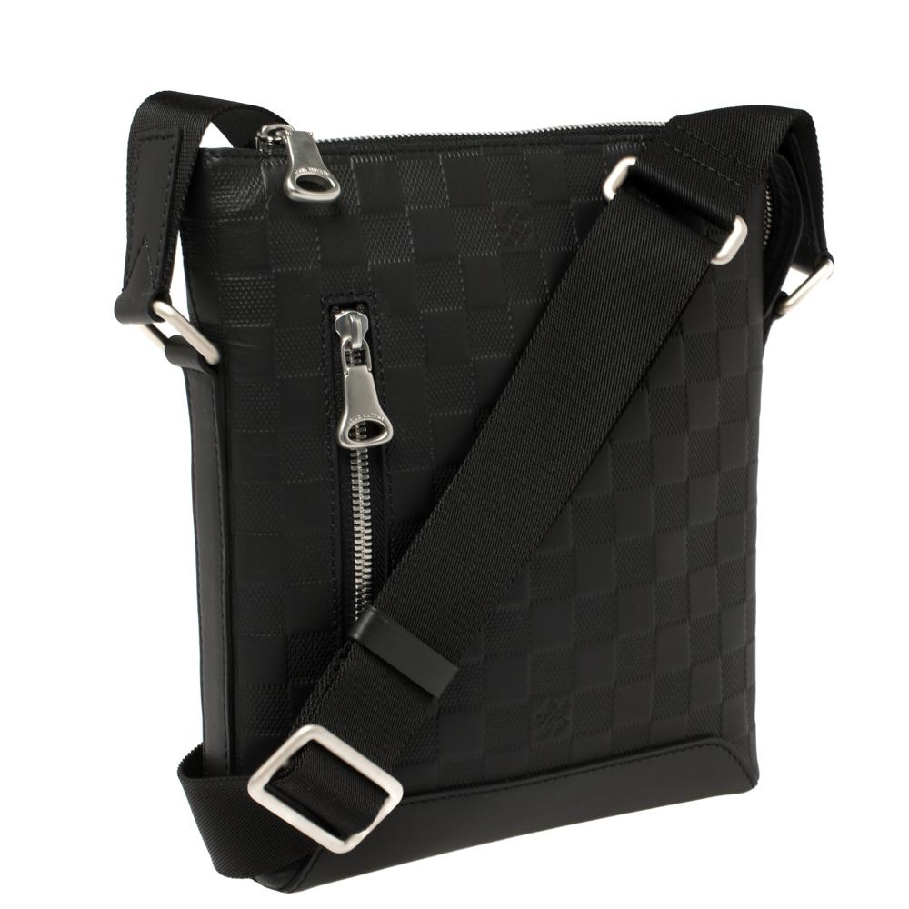 Men's Louis Vuitton Black Damier Leather Infini Discovery BB Messenger Bag