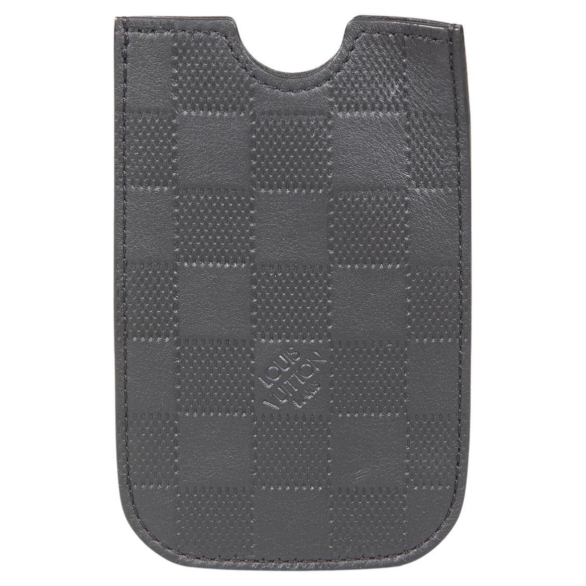 Louis Vuitton: astuccio in pelle Damier nera in vendita