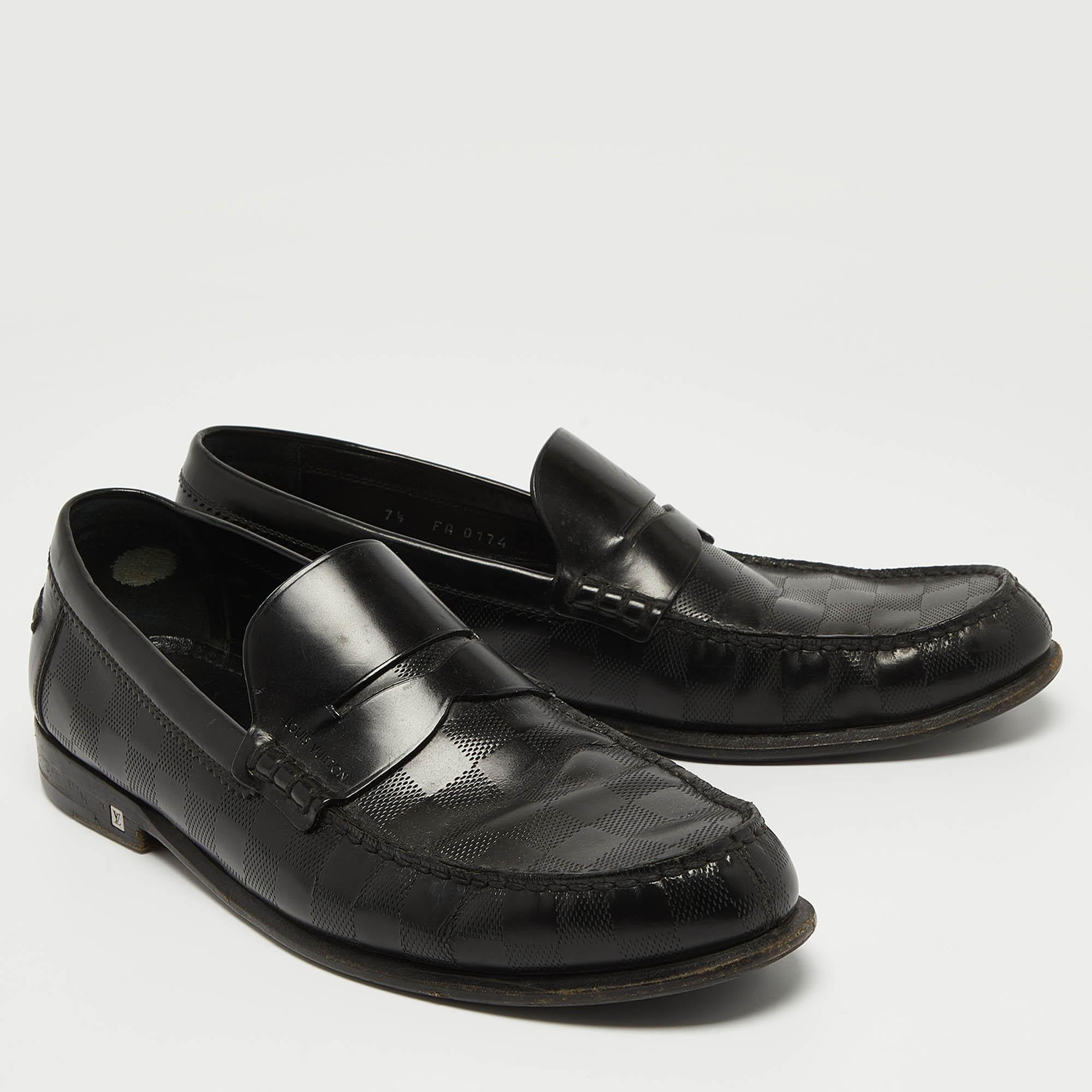 Men's Louis Vuitton Black Damier Leather Santiago Loafers Size 41.5
