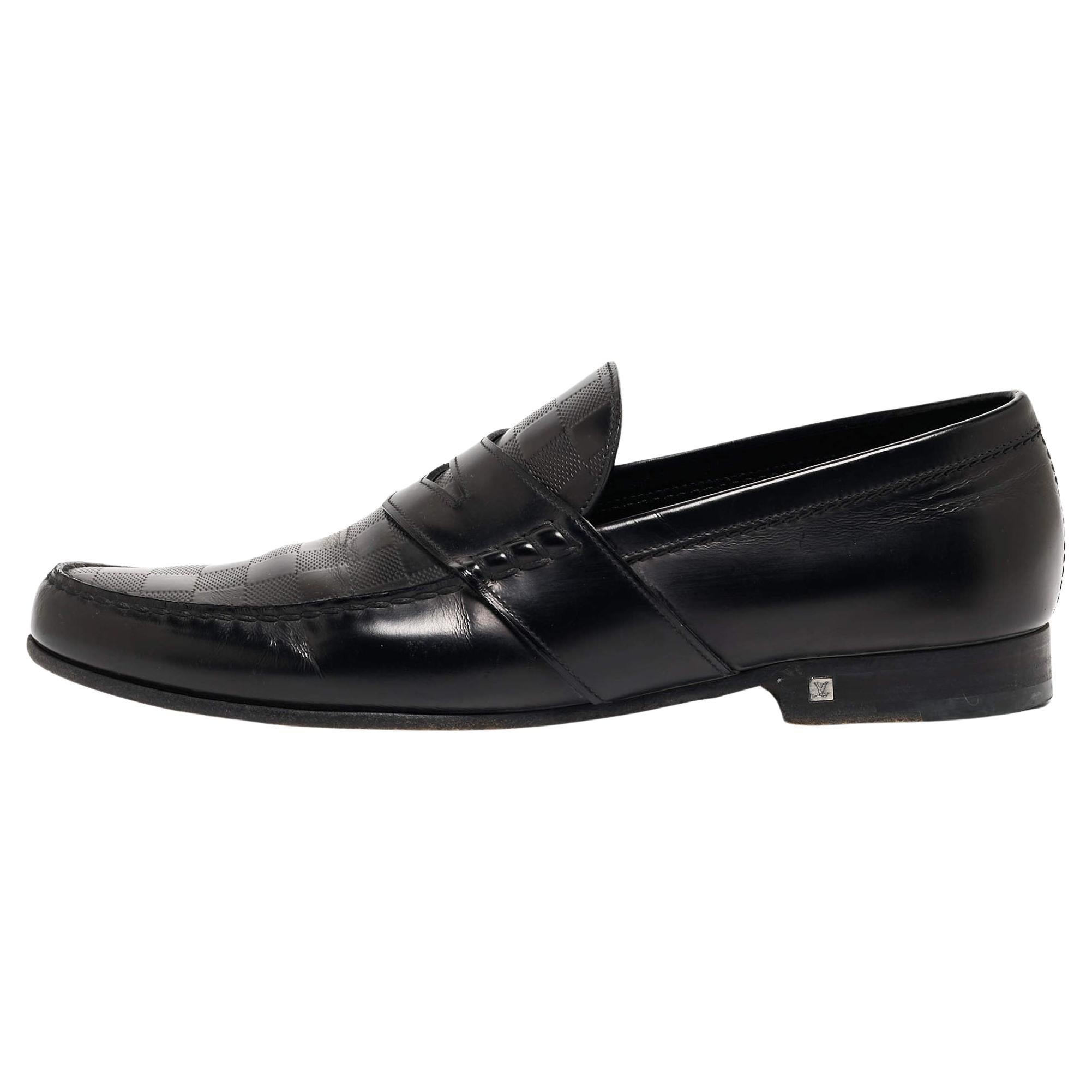 Louis Vuitton Black Damier Leather Santiago Loafers Size 43 For Sale