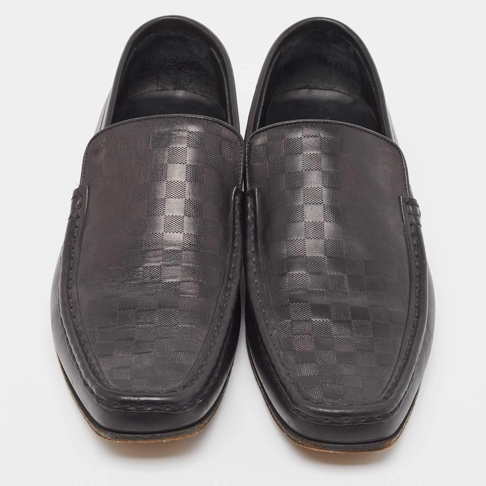 Men's Louis Vuitton Black Damier Leather Santiago Loafers Size 44.5 For Sale