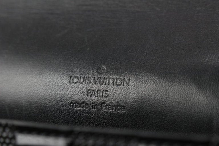 Black Louis Vuitton Taiga Serviette Khazan Business Bag – Designer Revival