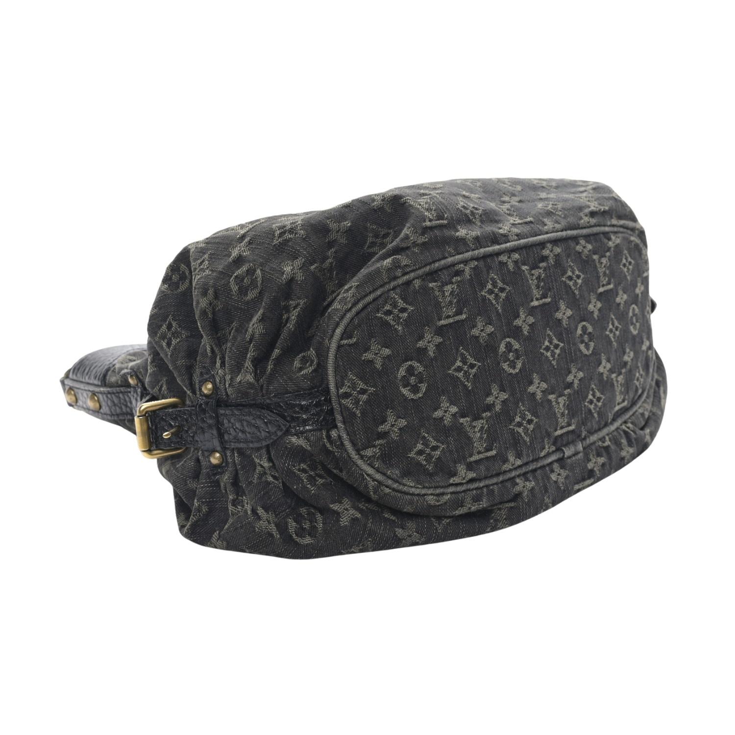Women's Louis Vuitton Black Denim Mahina Shoulder Bag Xs For Sale