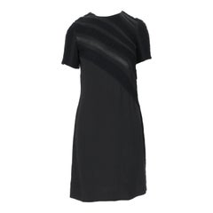 Robe noire avec détails texturés Louis Vuitton, années 10