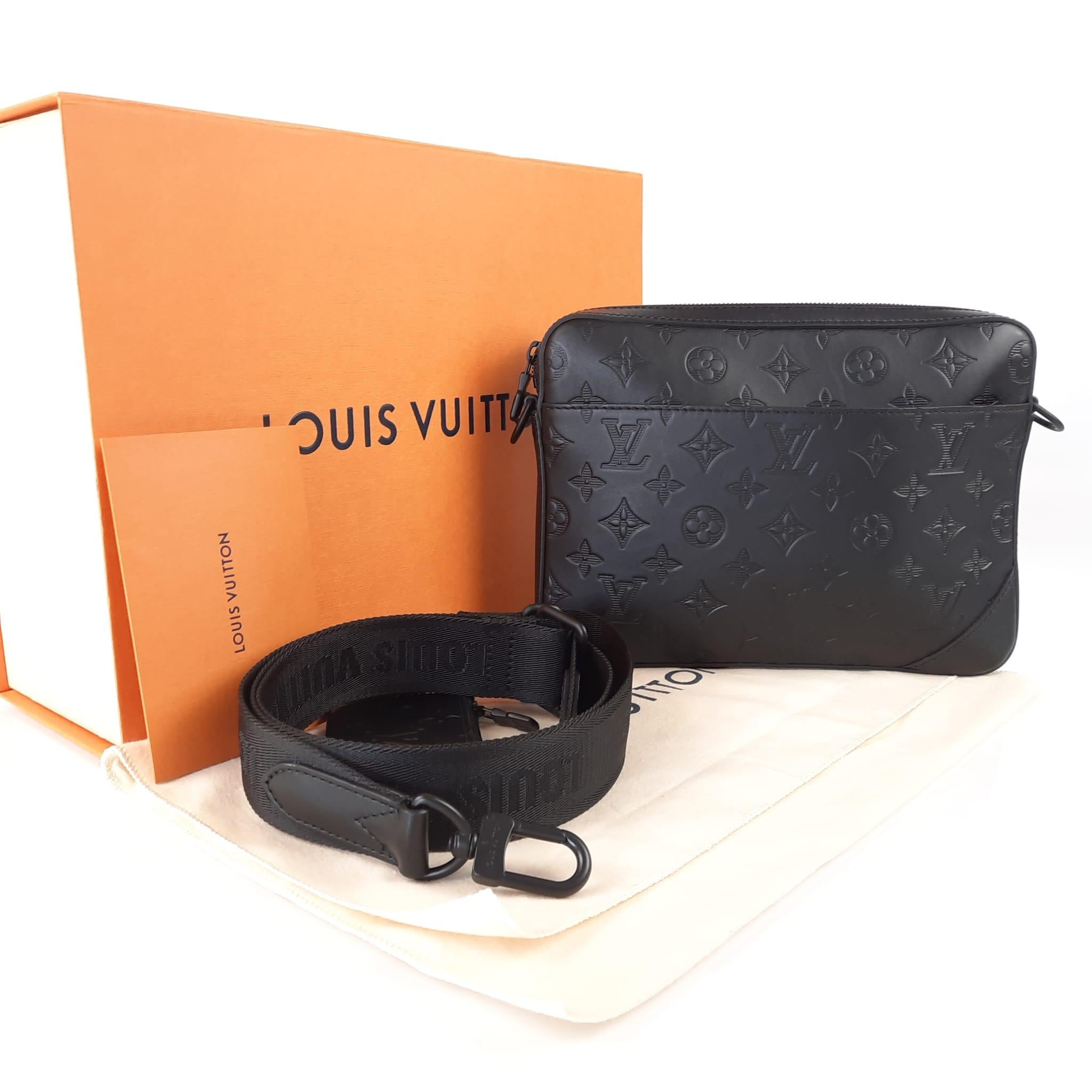 Louis Vuitton Black Duo Messenger Bag For Sale at 1stDibs lv men bag